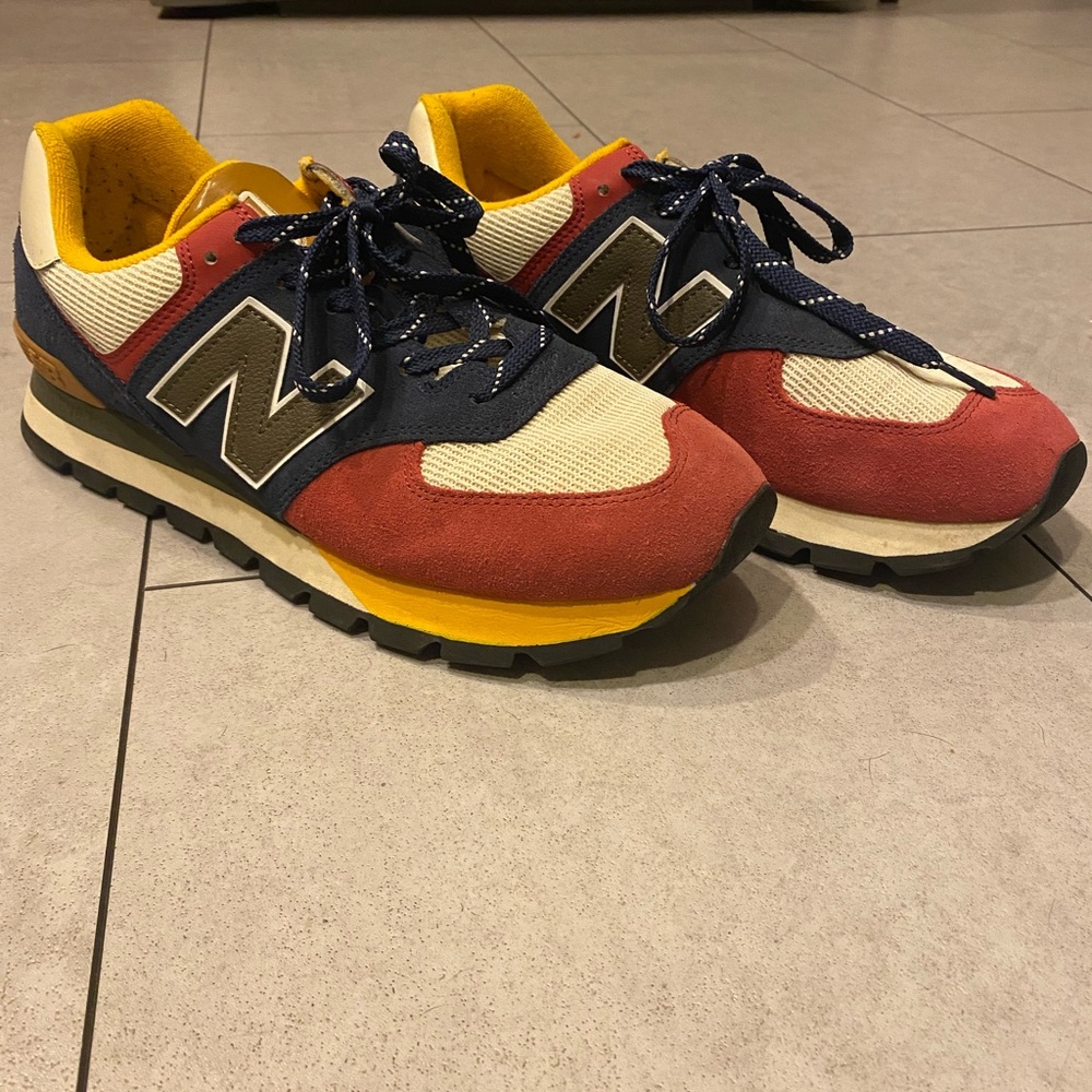 NB New Balance 574 in excellent condition